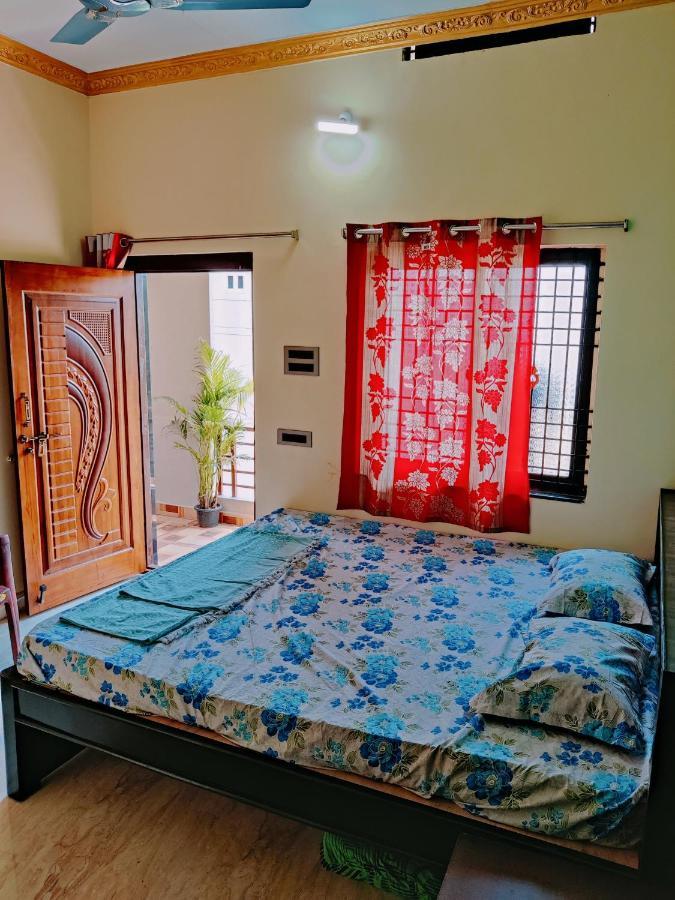 Balaji Homestay هامبي المظهر الخارجي الصورة
